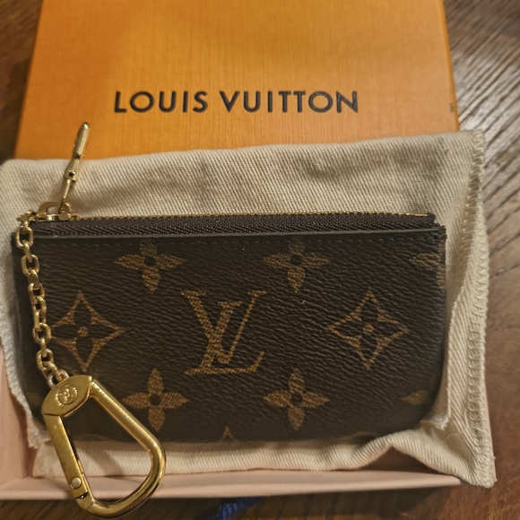 Key Pouch - Picture 3 of 6